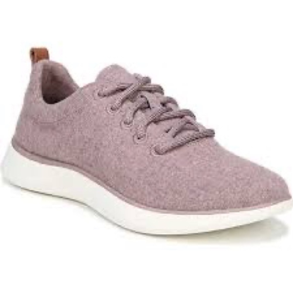 Dr. Scholl’s Sneakers